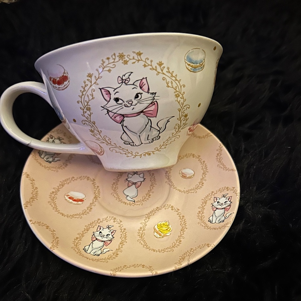 Vintage - Marie -Aristocats Tea Cup Set